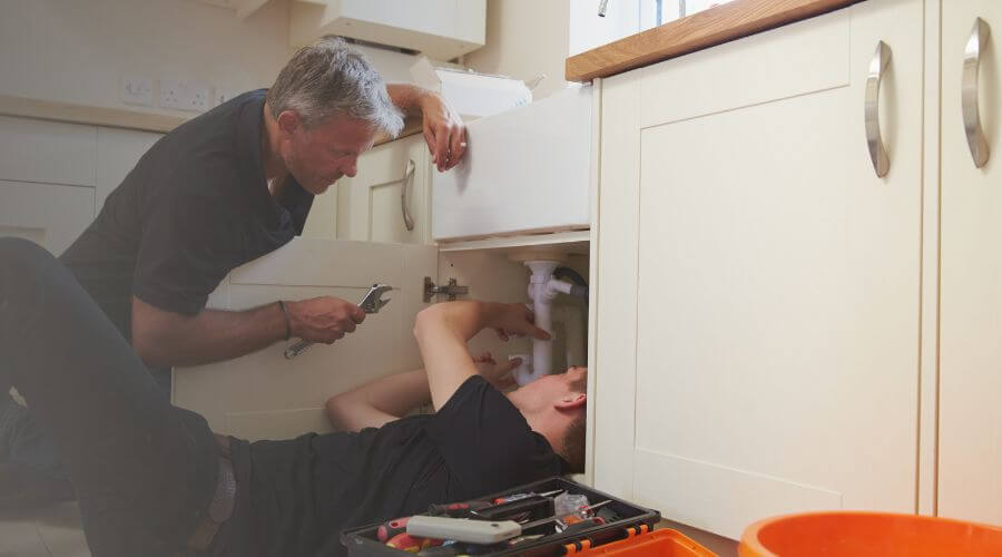 Professional burst pipe repair services in Le Mars, IA